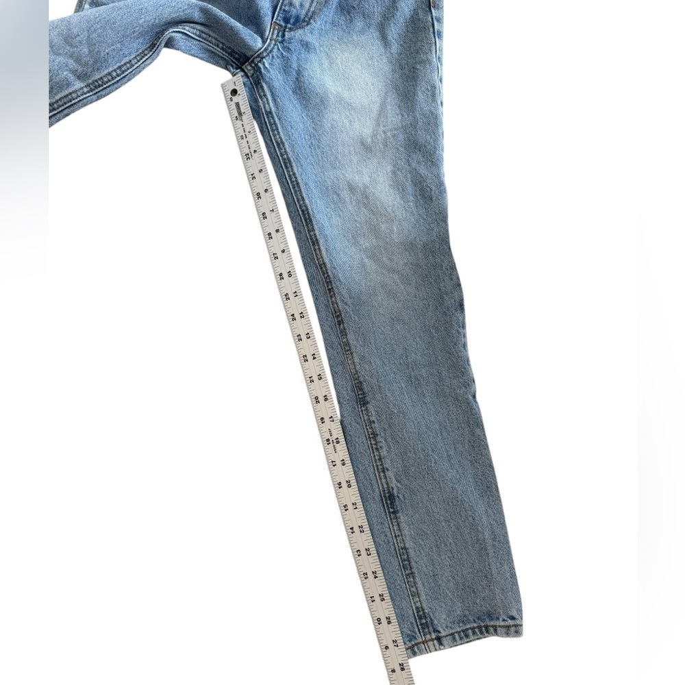J. Galt light wash jeans excellent condition size 24
Inseam 28 - Picture 4 of 6
